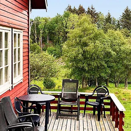 Holiday home 6 Person In Finnas-by Traum Bremnes